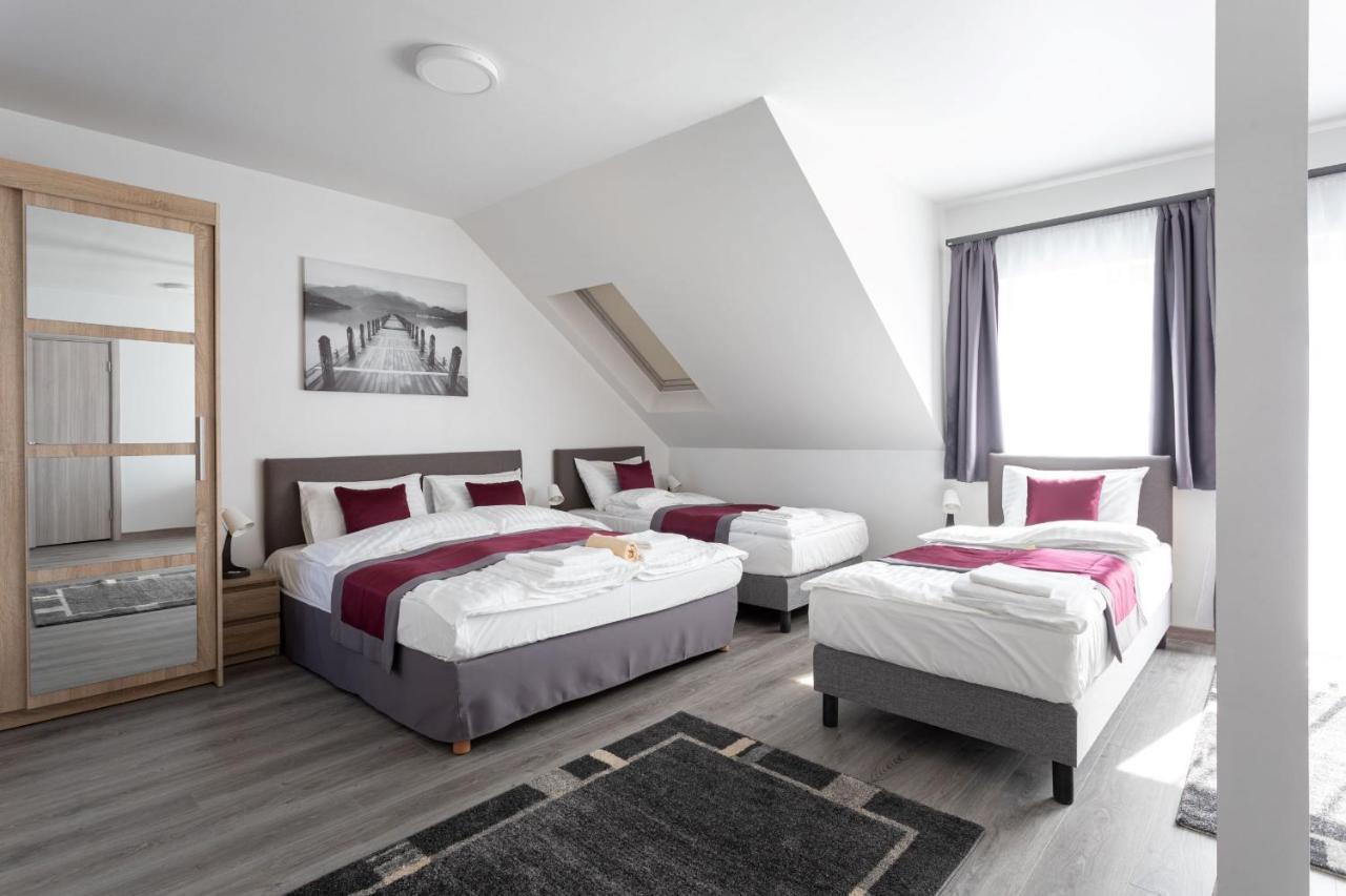 Hotel Hooper'S Vendeghaz Erlau Exterior foto